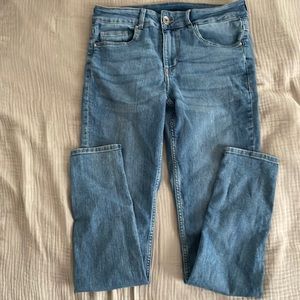 H&M mid rise skinny jeans